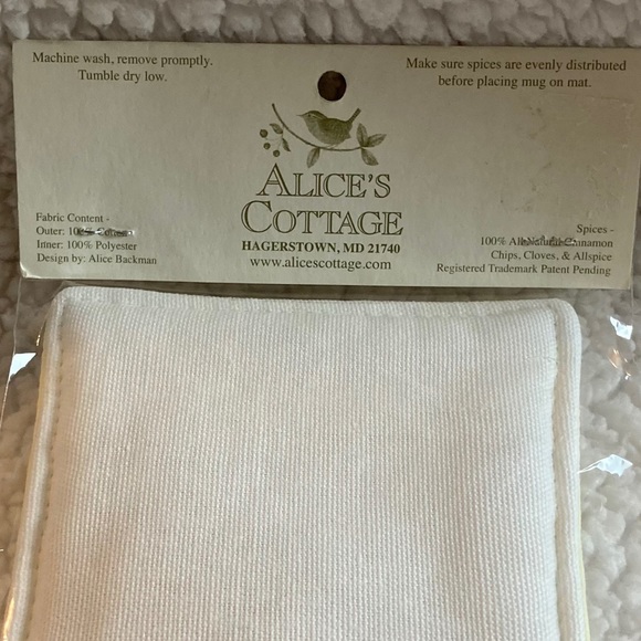 Cat Christmas spiced mug mat - Picture 3 of 4